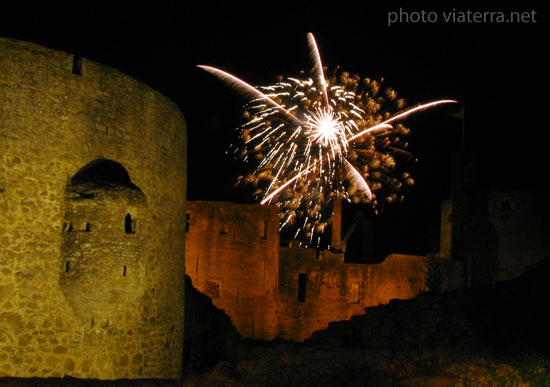 clisson feu artifice chateau 14 juillet