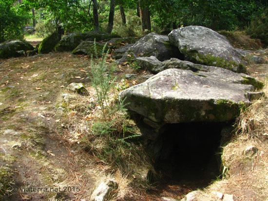 dolmen toulvern baden