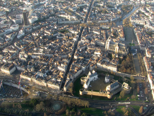 nantes chateau bouffay vue d'avion