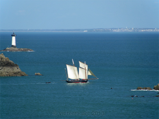 goelette pointe du groin phare Pierre-de-Herpin