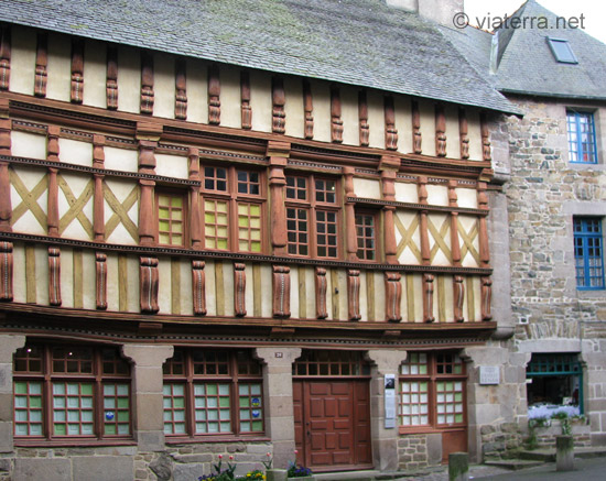 treguier maison de renan