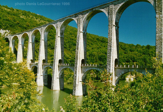 pont sur l'ain