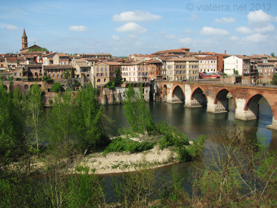 albi : vieux pont sur le tarn