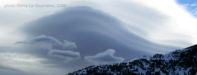 nuage lenticulaire  canigou