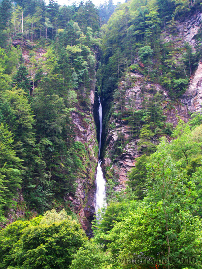 cascade d'enfer bagneres de luchon