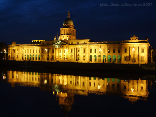 dublin by night