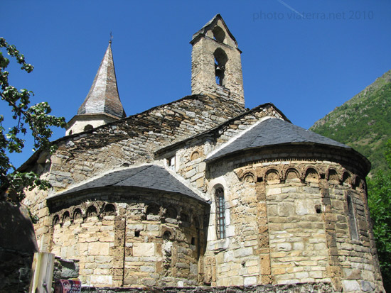 unha iglesia salardu val d'aran