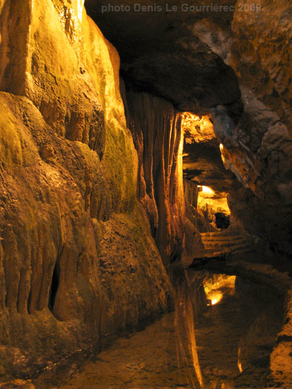 cuevas caves sant miquel del fai