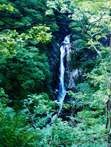 Devil's Bridge waterfall