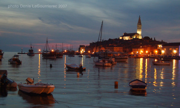 rovinj harbour by night