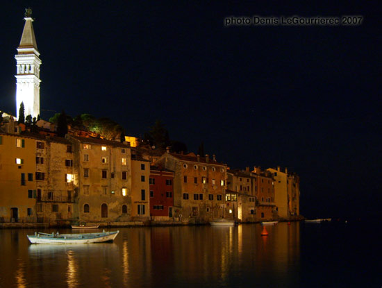 rovinj by night